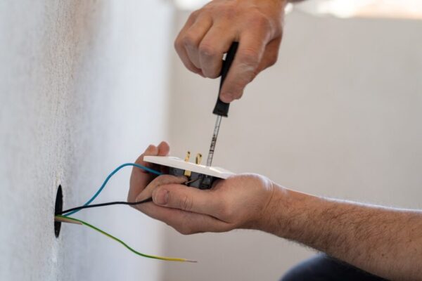 Internal wiring/replacement
